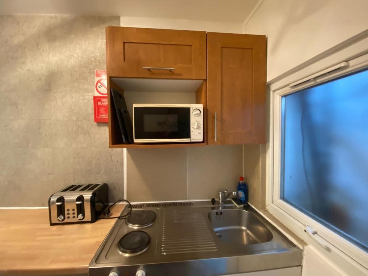 F1-Basement Studio Fits 3 Near Paddington Appartement Londen Buitenkant foto
